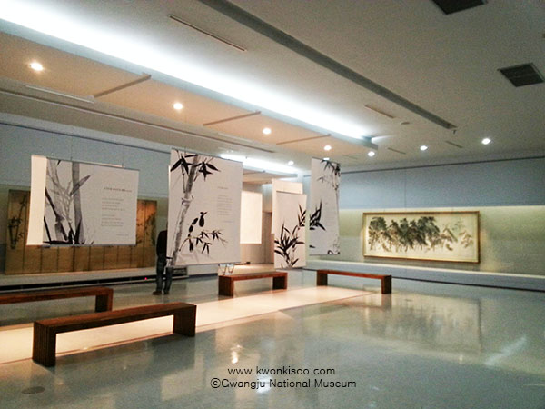 2013-Gwangju National Museum-02.jpg